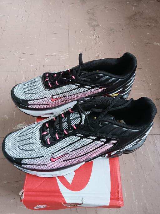 Buy & Sell North End South East London - Photos for Nike Tn air