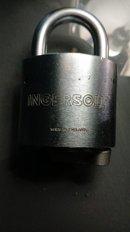 Buy & Sell Surrey Quays South East London - Photos for padlock