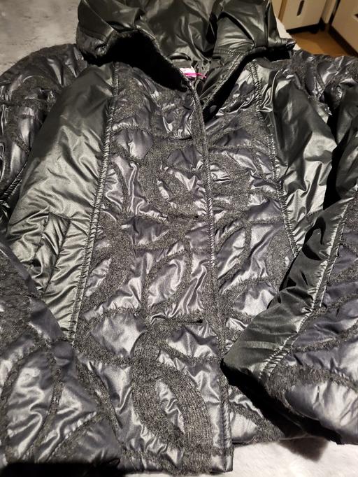 Buy & Sell Archway North London - Photos for jacket ladies