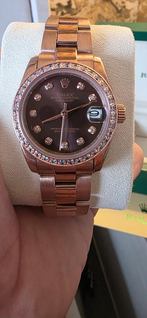 Buy & Sell Page Moss Knowsley - Photos for ladies 31mm designer watch 31mm midi