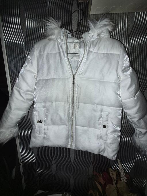 Buy & Sell Redfern Industrial Estate Tameside - Photos for lipsy London age 11