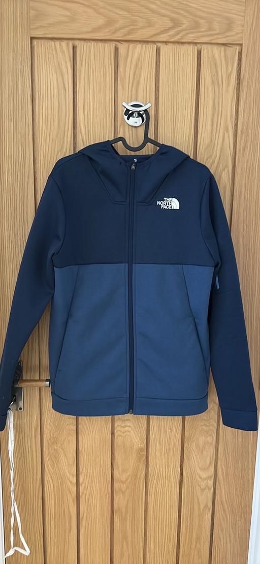 Buy & Sell Farringdon Sunderland - Photos for The North face Track suit