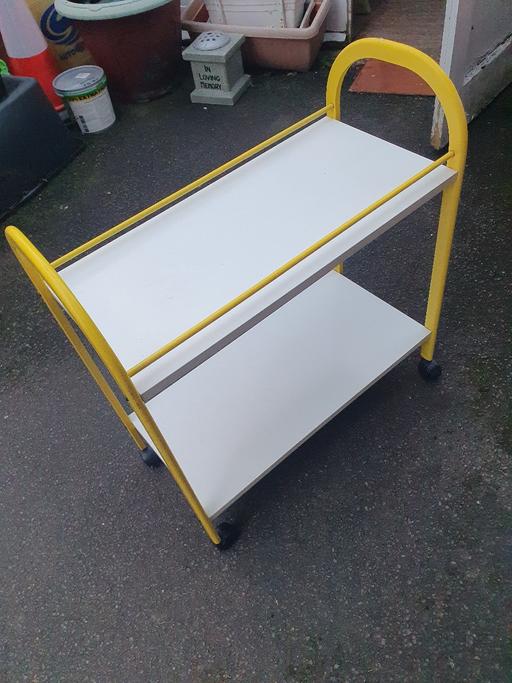 Buy & Sell Pensnett Dudley - Photos for Yellow & White Metal Trolley On Wheels, VGC