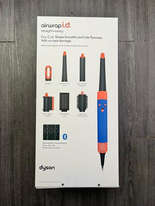 Buy & Sell Crowthorne Bracknell Forest - Photos for Dyson Airwrap i.d - Vinca Blue -