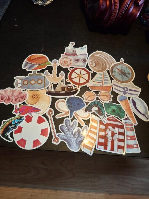 courses Studley Stratford-on-Avon - Photos for sea themed stickers