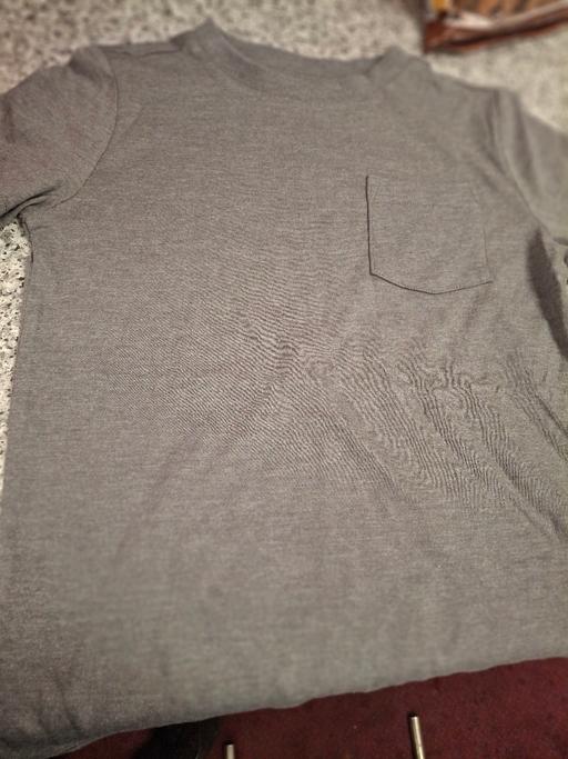 Buy & Sell Studley Stratford-on-Avon - Photos for boys t-shirt 7 years