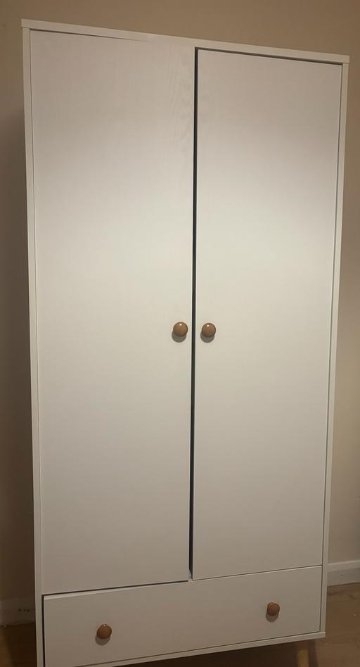 Buy & Sell Ettingshall Wolverhampton - Photos for Wardrobe and bedside table