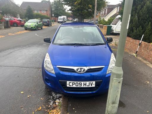 Vehicles Hampton Richmond upon Thames - Photos for Hyundai i20 classic