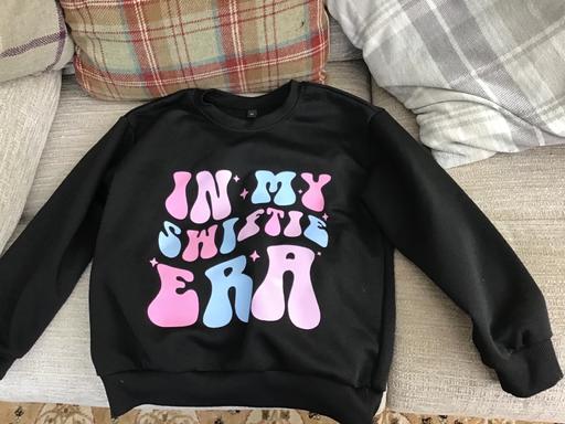 Buy & Sell Essington Wolverhampton - Photos for Swiftie sweatshirt age 9