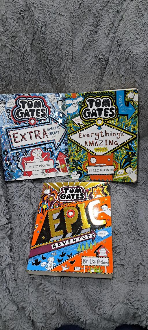 Buy & Sell Sutton Coldfield Birmingham - Photos for Tom Gates Books x3