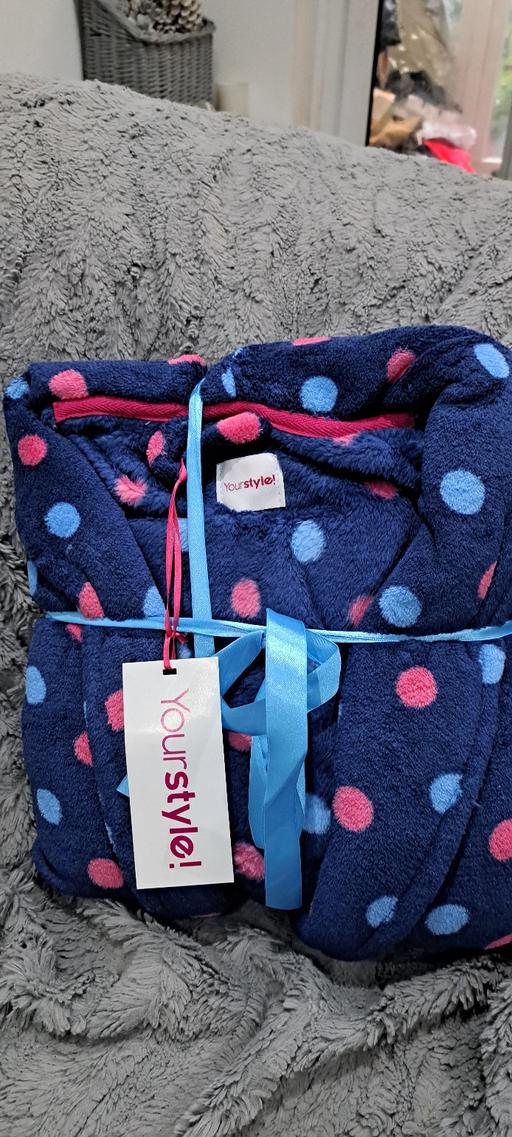 Buy & Sell Sutton Coldfield Birmingham - Photos for Ladies Gown