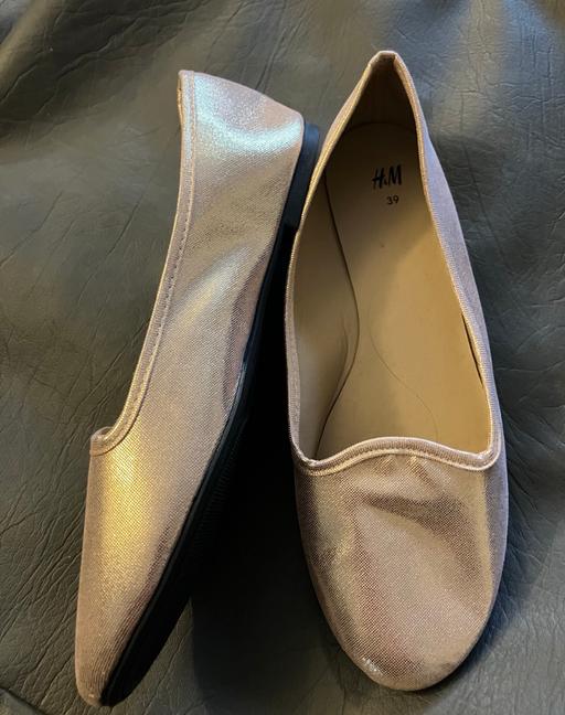Buy & Sell Mansfield Town Centre Mansfield - Photos for H&M rose gold ballet shoes size 6