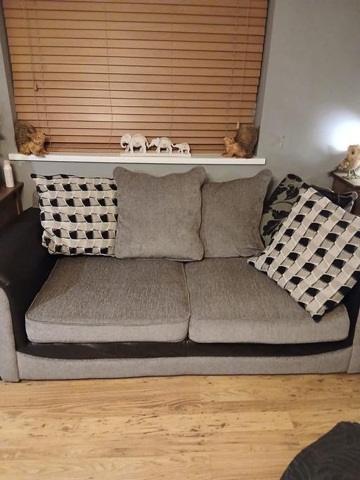 Buy & Sell Four Pools Industrial Estate Wychavon - Photos for Sofa