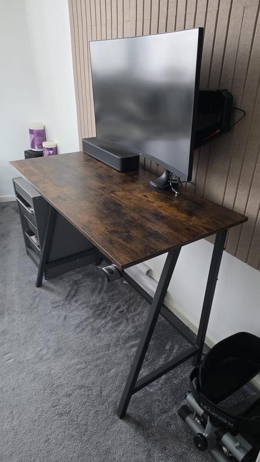 Buy & Sell Upton Park East London - Photos for Table