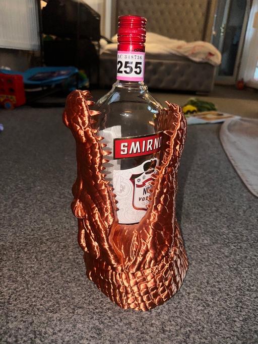 Buy & Sell Whalley Ribble Valley - Photos for Bronze plastic crocodile wine/spirit holder