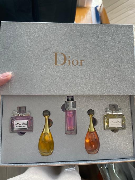 Buy & Sell Blackhorse Road East London - Photos for dior perfume