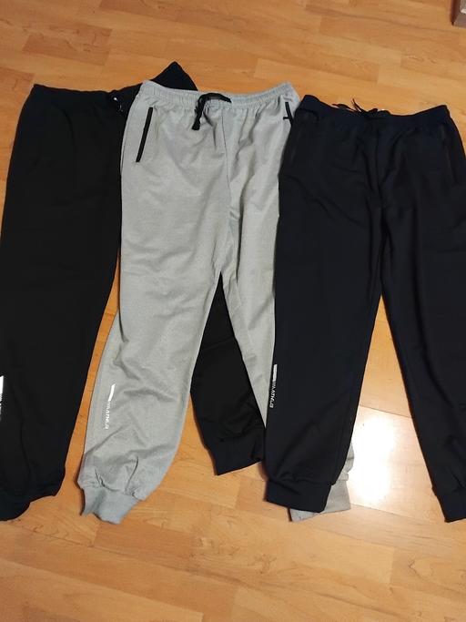 Buy & Sell Stow Heath Wolverhampton - Photos for New 3 Joggers XL