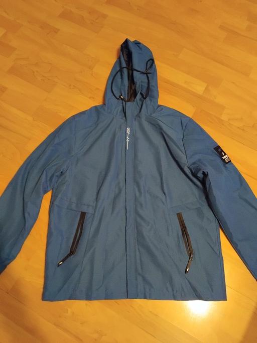 Buy & Sell Stow Heath Wolverhampton - Photos for New Coat XXL.