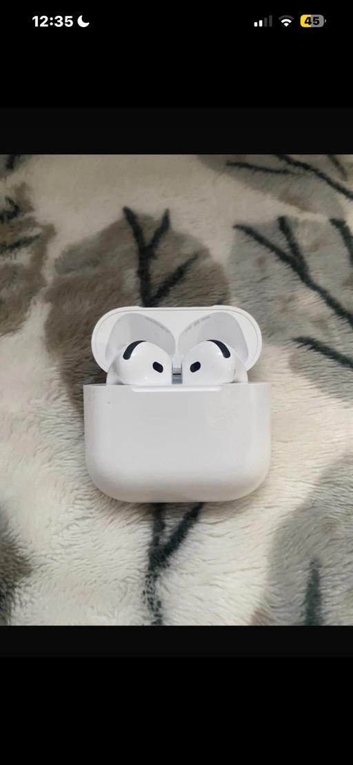 Buy & Sell Essington South Staffordshire - Photos for 4th generation wireless headphones