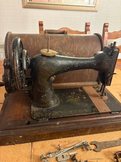 Buy & Sell East Malling Tonbridge and Malling - Photos for Singer sewing machine