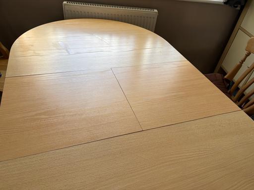 Buy & Sell Gloucestershire Airport Tewkesbury - Photos for Dining Table