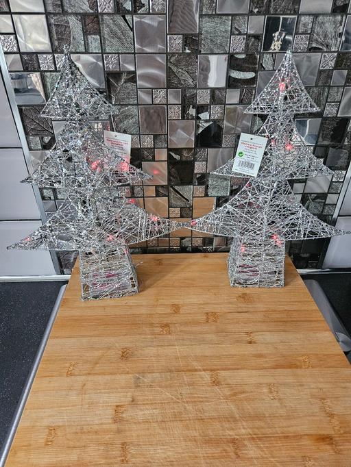 Buy & Sell Bilston Wolverhampton - Photos for battery powered trees