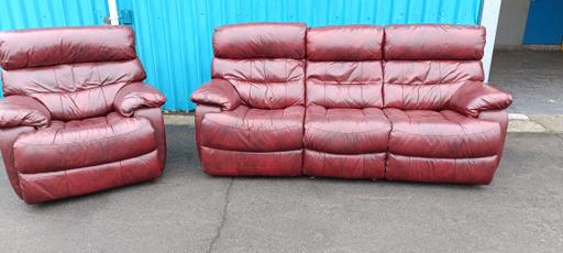Buy & Sell Cheslyn Hay South Staffordshire - Photos for Leather Reclining Suite