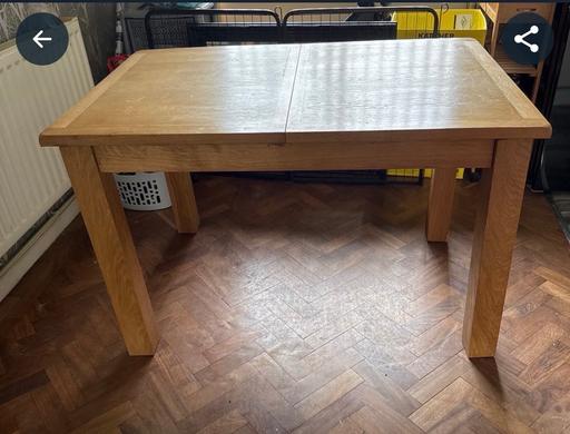 Buy & Sell Caerphilly Town Centre Caerphilly - Wales - Photos for Extendable wooden dinning table