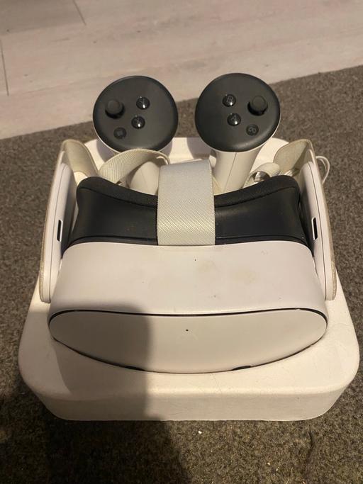 Buy & Sell Giffnock Glasgow - Photos for Meta quest 3s