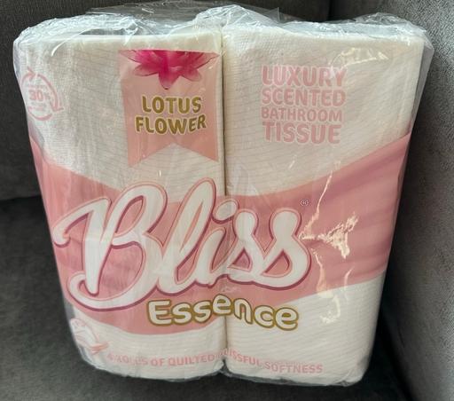 Buy & Sell Shirley Solihull - Photos for 4 scented toilet rolls 🧻