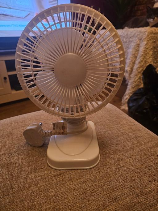 Buy & Sell Pensnett Dudley - Photos for SMALL DESK FAN. 6