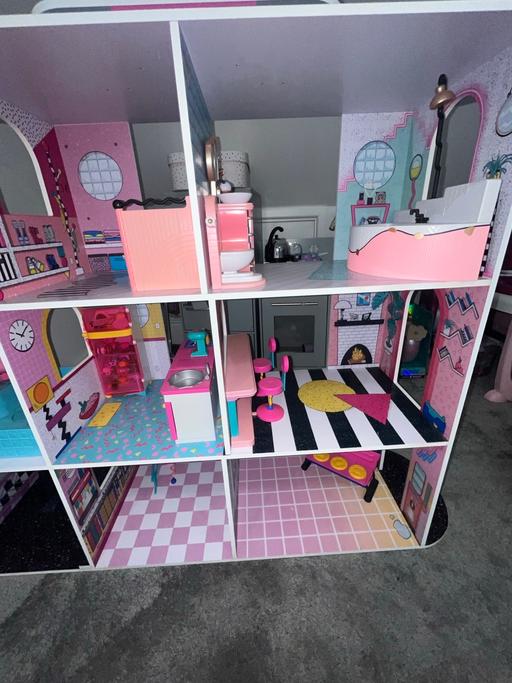 Buy & Sell Hornchurch Havering - Photos for L.O.L Surprise dolls house