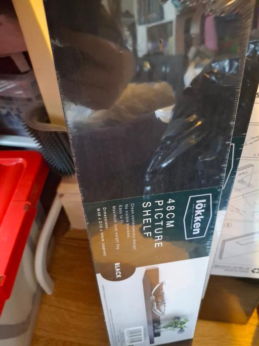 Buy & Sell Studley Stratford-on-Avon - Photos for 48cm picture shelf