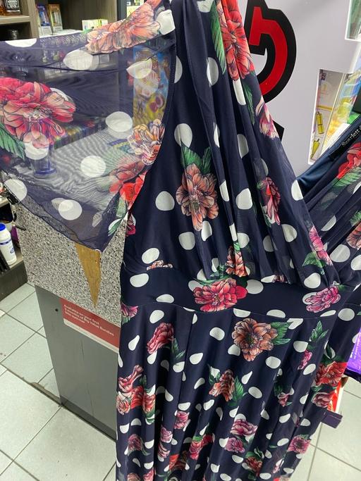 Buy & Sell New Malden Kingston upon Thames - Photos for Dress