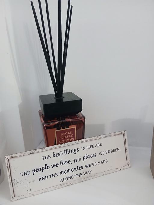 Buy & Sell Bradley Fold Trading Estate Bury - Photos for Wall Plaque New Bagged