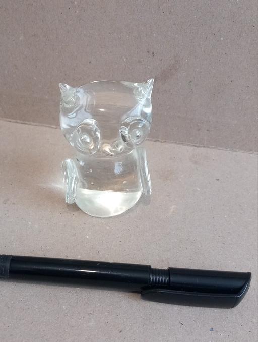 Buy & Sell Thatto Heath Saint Helens - Photos for vintage glass owl paperweight
