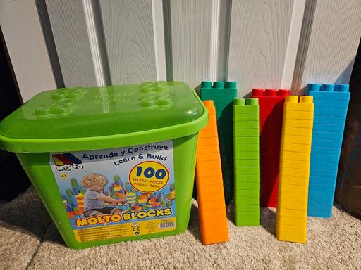 Buy & Sell Willenhall Walsall - Photos for Molto blocks 100 pieces