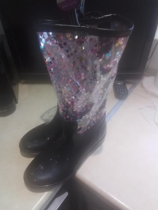 Buy & Sell Aldridge Walsall - Photos for BRAND new with tag tu Wellingtons