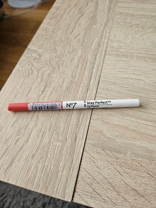 Buy & Sell Newton Doncaster - Photos for No7 stay perfect lip pencil..like new
