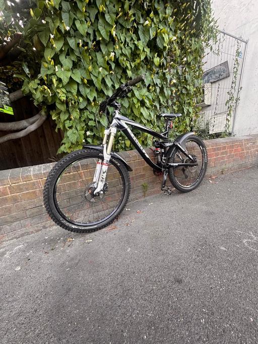 Buy & Sell Brixton South East London - Photos for TREK mountain bike
