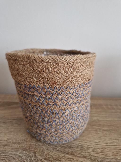 Buy & Sell Hall Green Birmingham - Photos for small woven lined planter plant pot