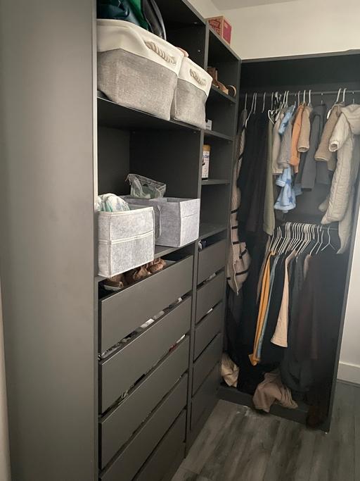 Buy & Sell Ilford Redbridge - Photos for Corner ikea wardrobe