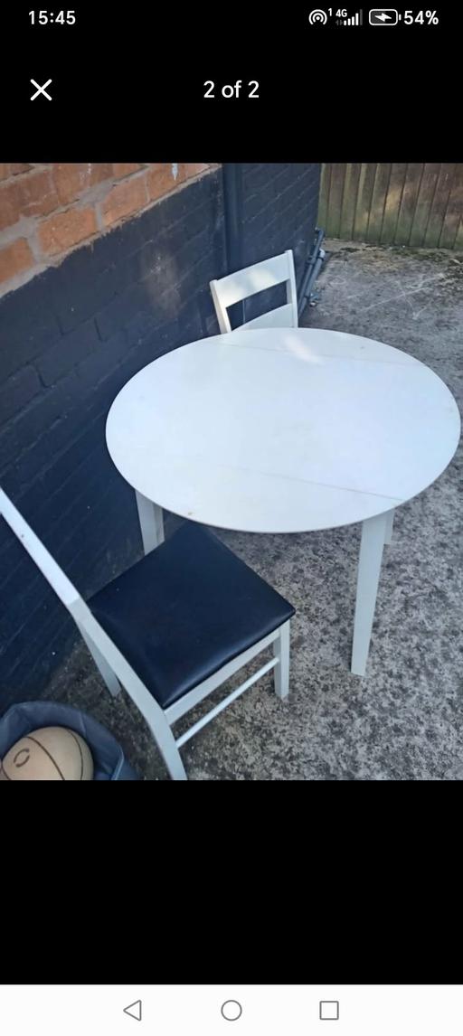 Buy & Sell Moseley Birmingham - Photos for table and 1 chair