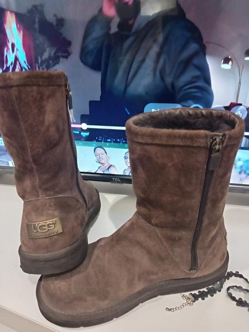 Buy & Sell Moseley Birmingham - Photos for ugg boots size 5.5