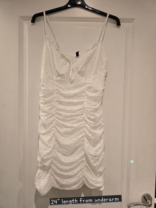 Buy & Sell Rowley Regis Sandwell - Photos for H&M white ruched mini dress with bow detail