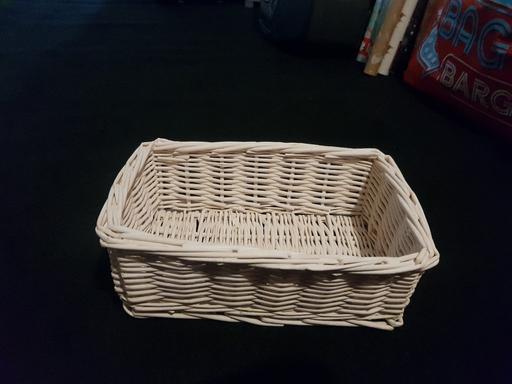 Buy & Sell Longley Sheffield - Photos for small white wicker basket