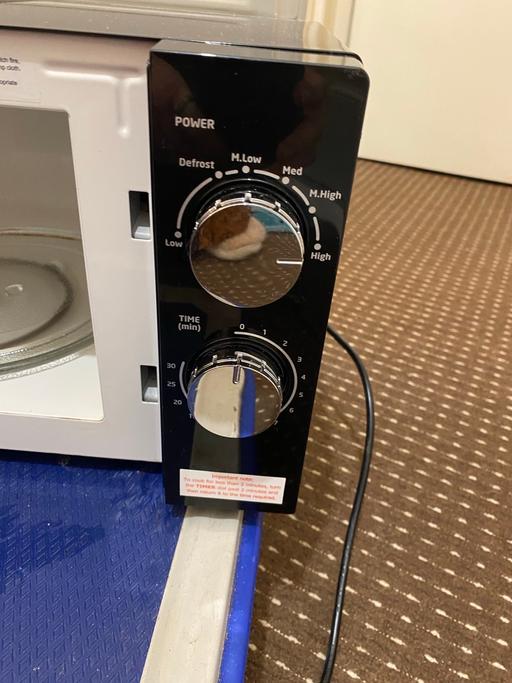 Buy & Sell Great Chart Ashford - Photos for Microwave black good condition