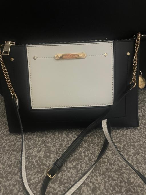 Buy & Sell Blackpool Town Centre Blackpool - Photos for HAND BAG