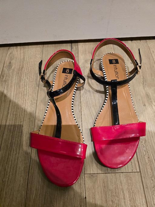 Buy & Sell Oldbury Sandwell - Photos for Intuition red flat sandals- uk8