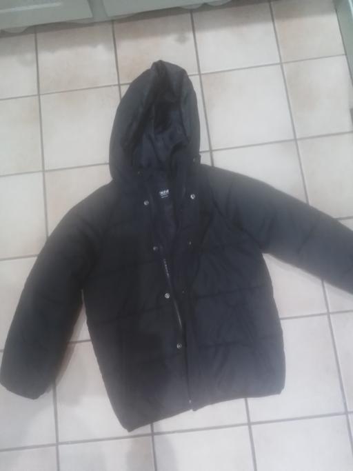 Buy & Sell Aldridge Walsall - Photos for MCKENZ7E BLACK QUILTED COAT